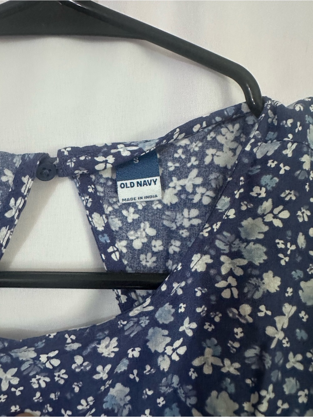 Old Navy Navy Blue Floral Puff-Sleeve Midi Dress - Picture 2 of 3